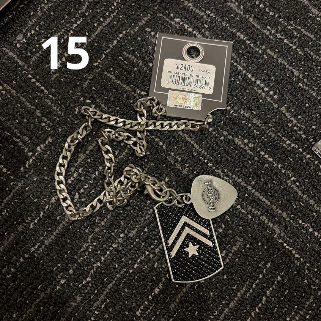 “Hard Rock CAFE”ピンバッジ(12点セット)