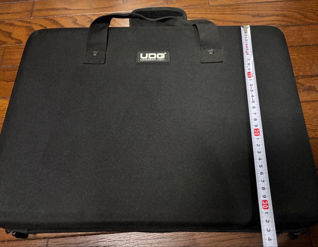 UDG コントローラー　ハードケース