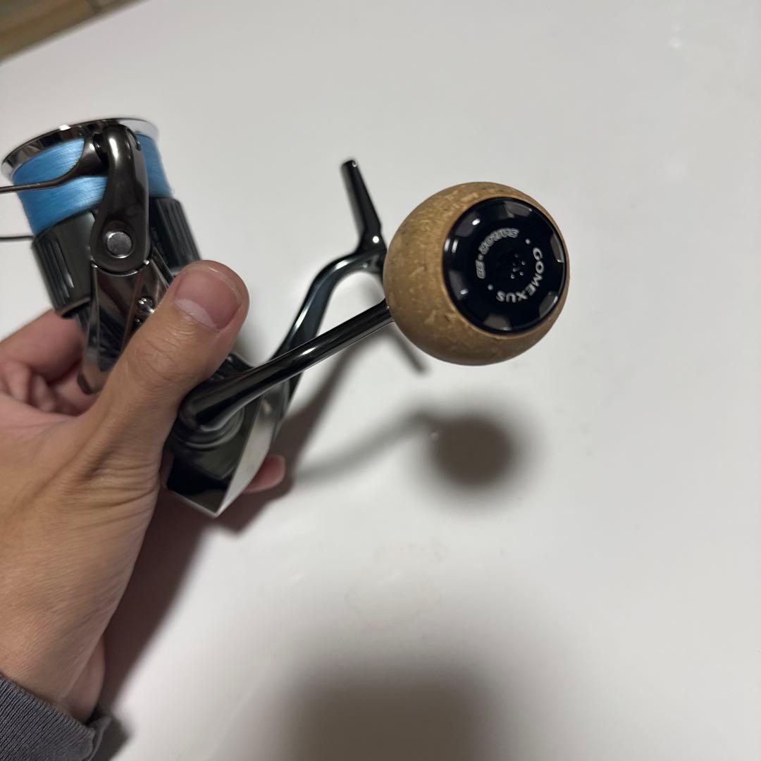 トミー STELLA C3000MHG スピニングリール