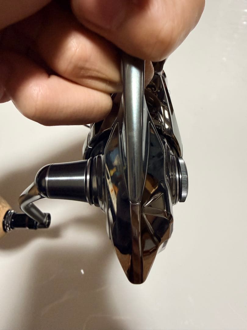 トミー STELLA C3000MHG スピニングリール