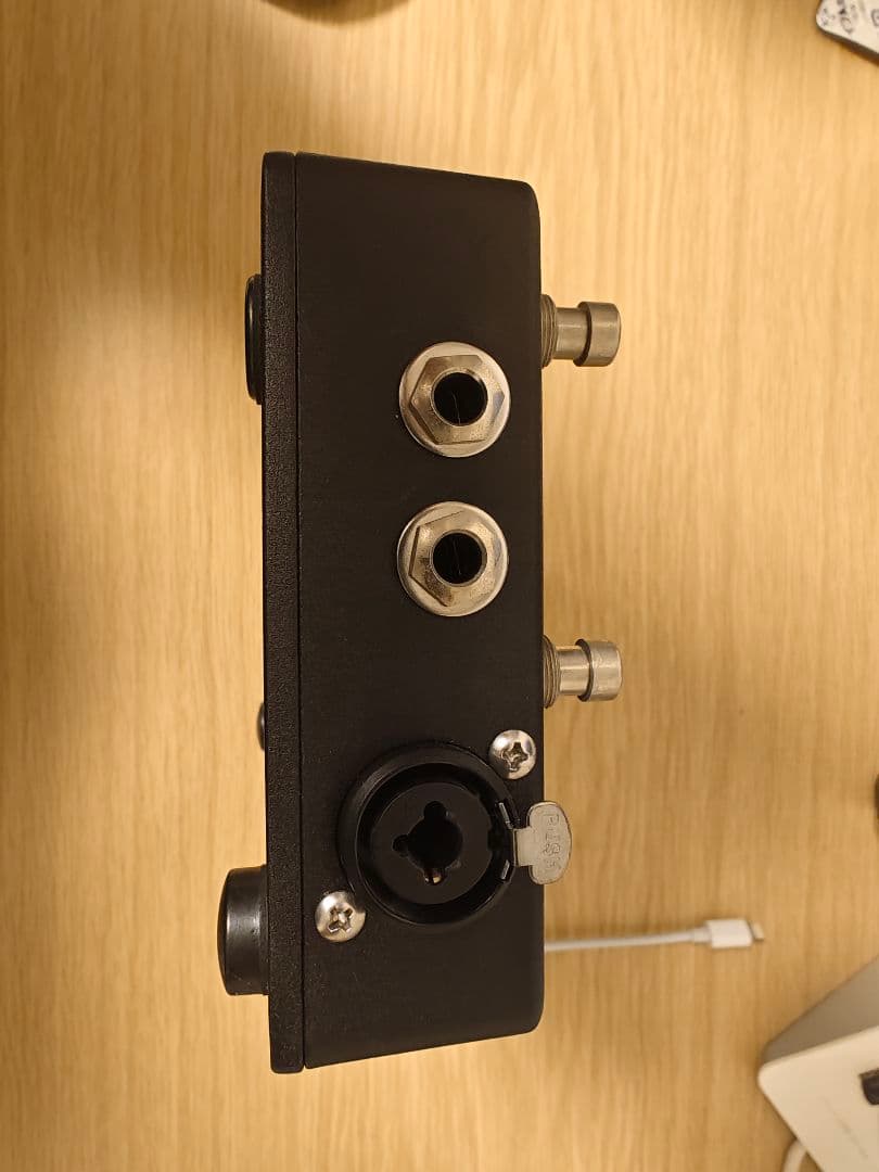 XSONIC XTONE PRO オーディオインターフェース MIDIスイッチ