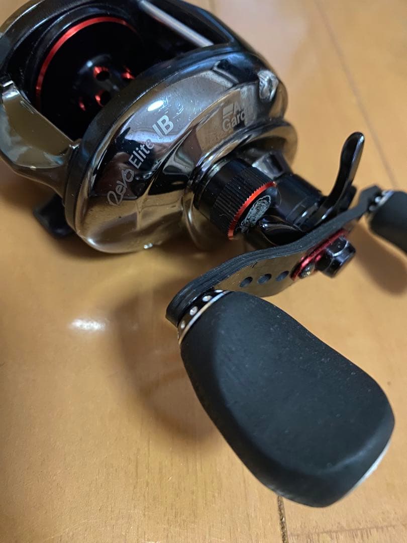 ２月５日までの出品　アブレボエリートIB ABU レボ　アンバサダー