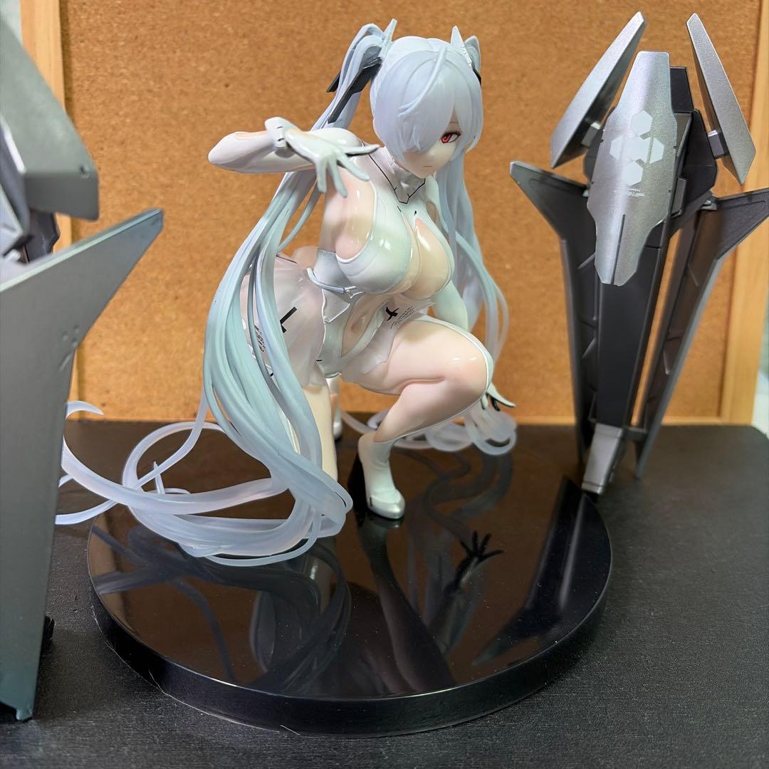 一番くじ　ニケ　NIKKE Chapter6 B賞　シンデレラ　フィギュア