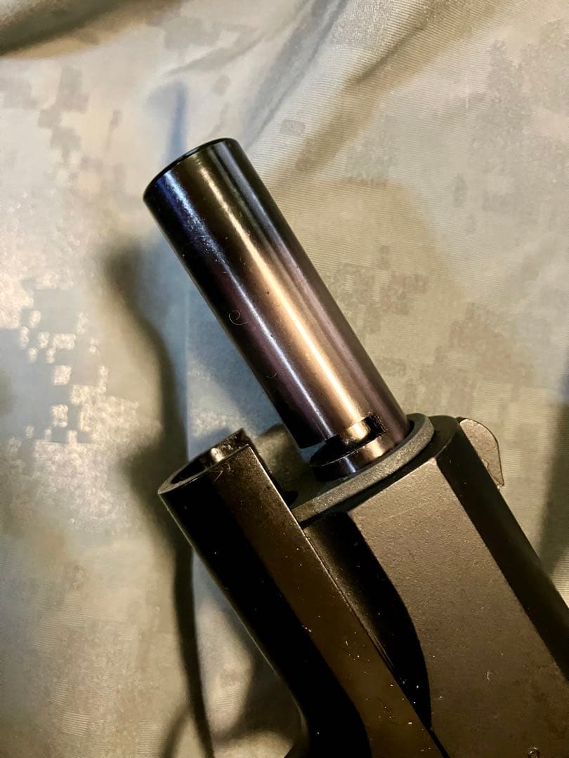 ウエスタンアームズ製　ガスブロハンドガン　コルトコンバットコマンダー　中古