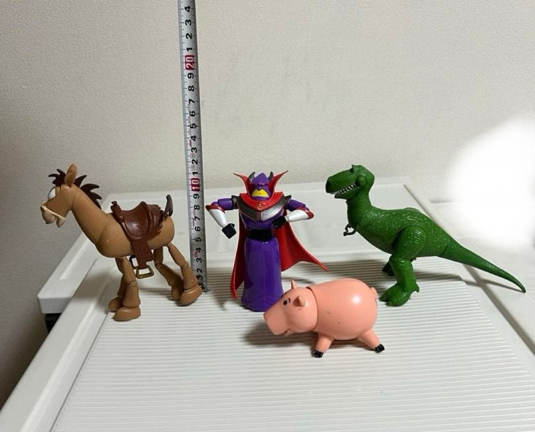 トイストーリーフィギュアセット（ハム、ブルズアイ、ザーグ、レックス）（マテル製）