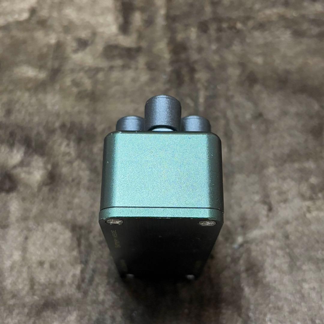 ベース One Control Hooker's Green Bass Machine