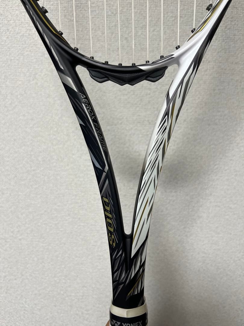 プロエクス テニスラケット ブラック/ホワイト