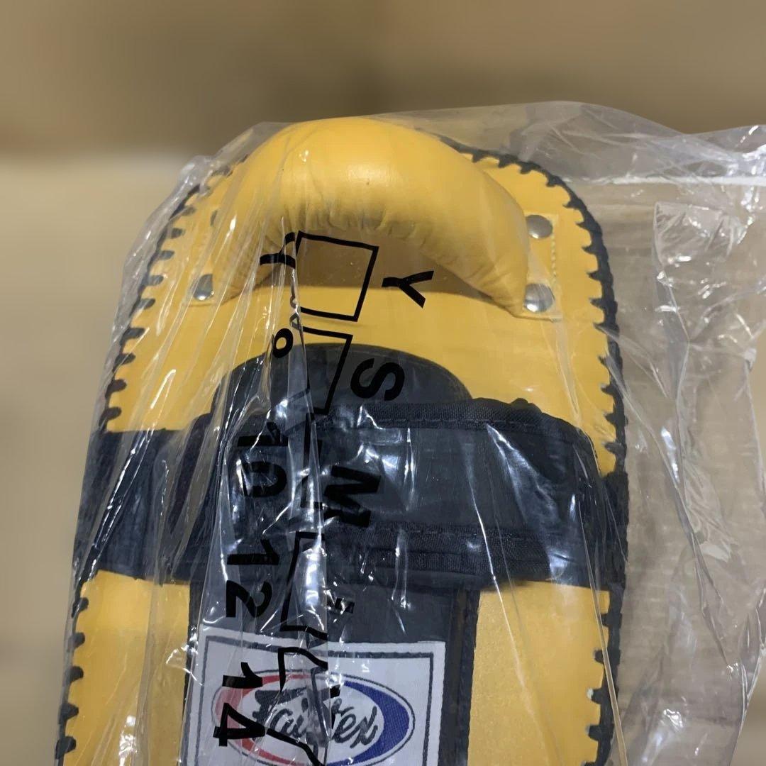 新品　Fairtex KPLC5 ムエタイ キックボクシング 軽量 タイパッド