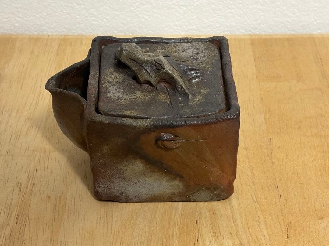 75.備前焼 宝瓶 登り窯 龍 りゅう 4角 手びねり 急須