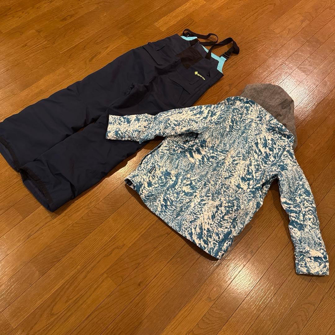 みい⭐︎Burton KIDS スノーボードウェア　L
