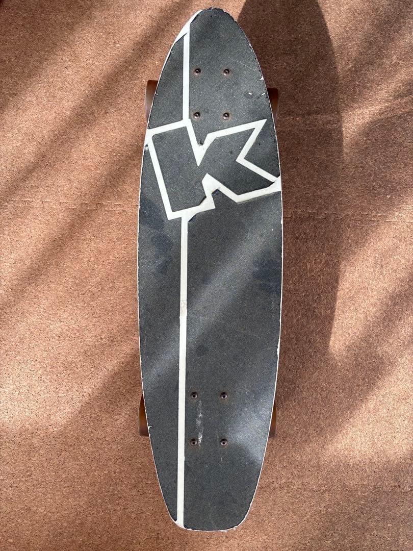 ケリースレーター　スケートボード