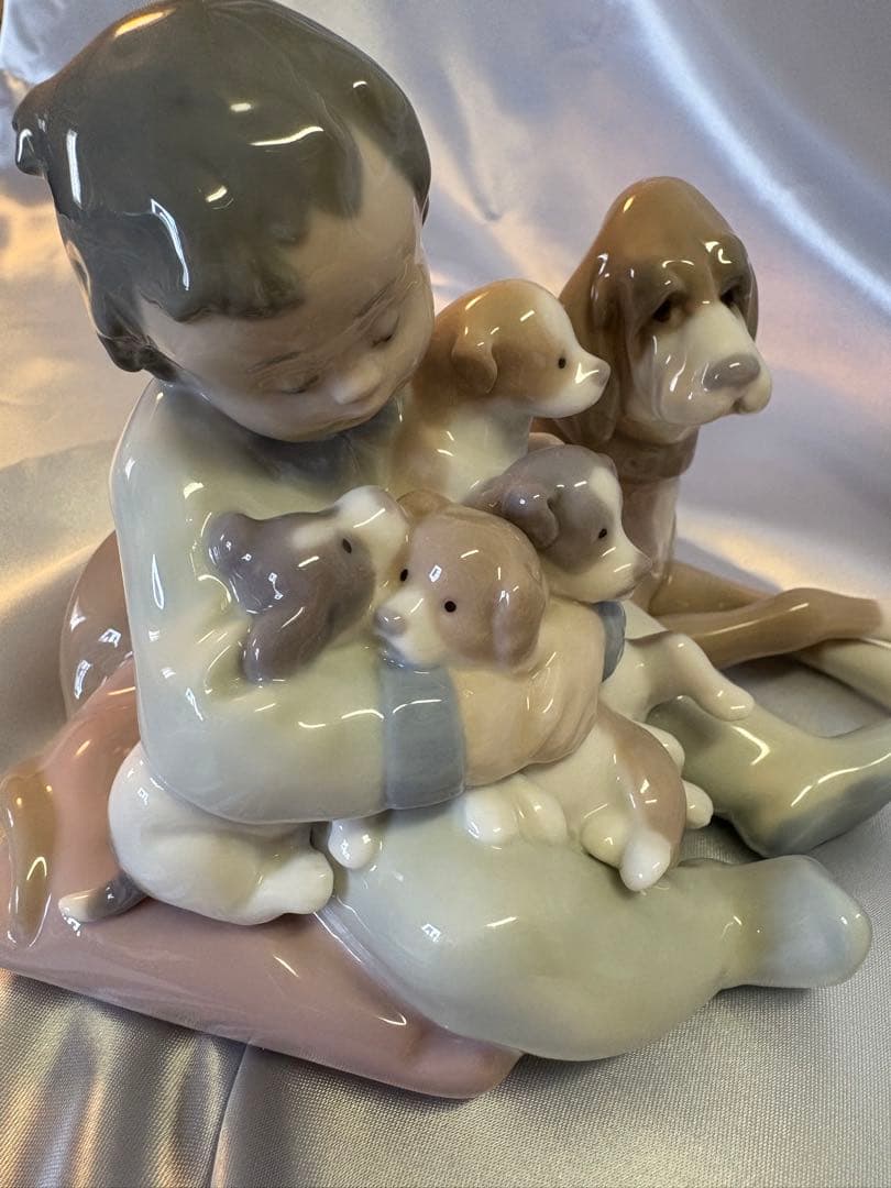 リヤドロ　みんなお友達　LLADRO