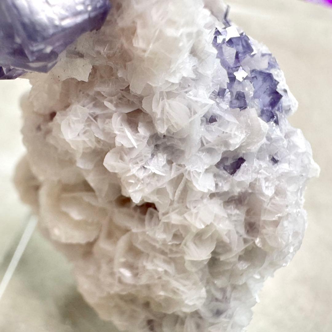 【D290】ポーセリンフローライト Aタイプ ヤオガンシャン 原石 鉱物 標本