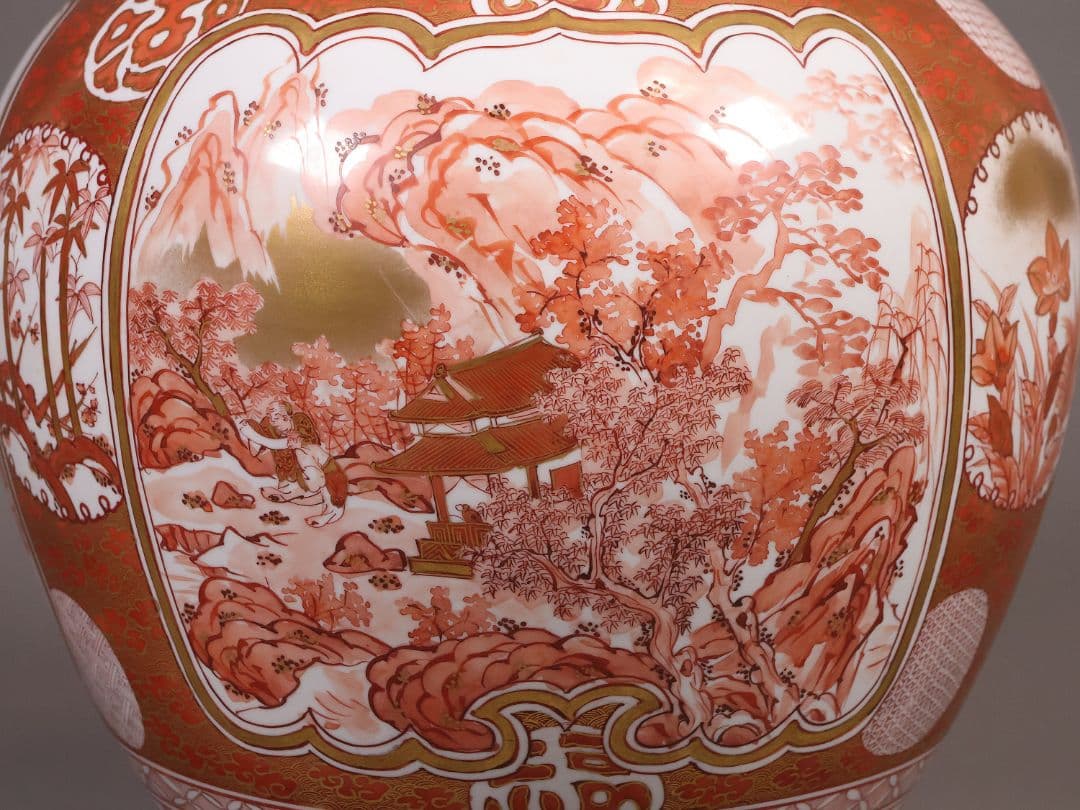 【M387】九谷焼 名工 橋田与三郎 細密赤絵金彩 花瓶 楼閣山水人物草花 花器