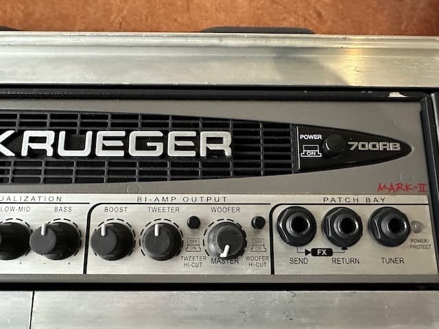 GALLIEN-KRUEGER 700RB-II（SKBケース付）