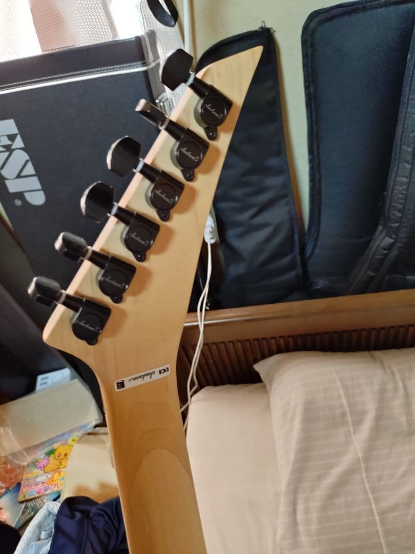 ギター JS Series Rhoads JS32 LH