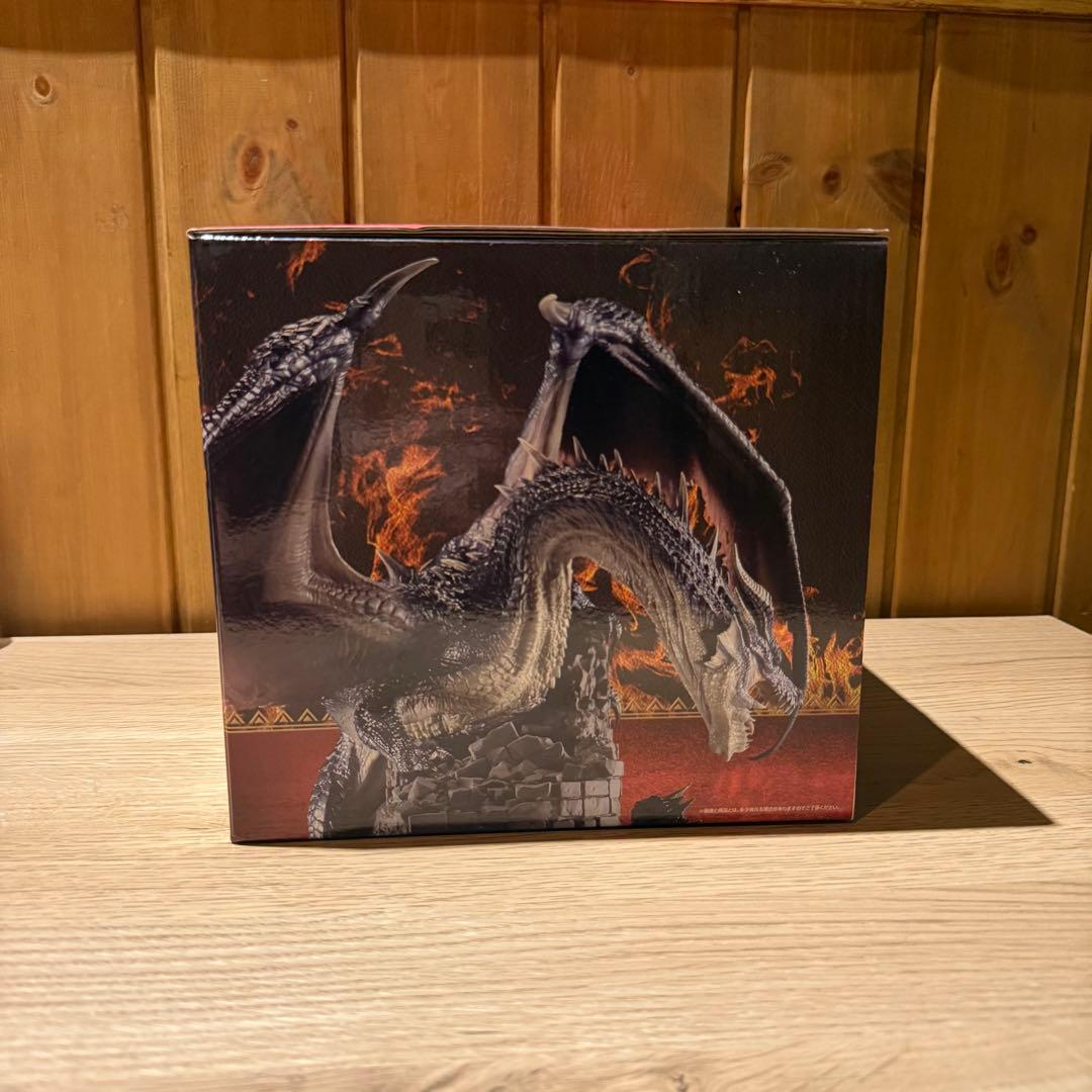 【新品未開封】ミラボレアス メタリックカラーver.一番くじ ラストワン賞