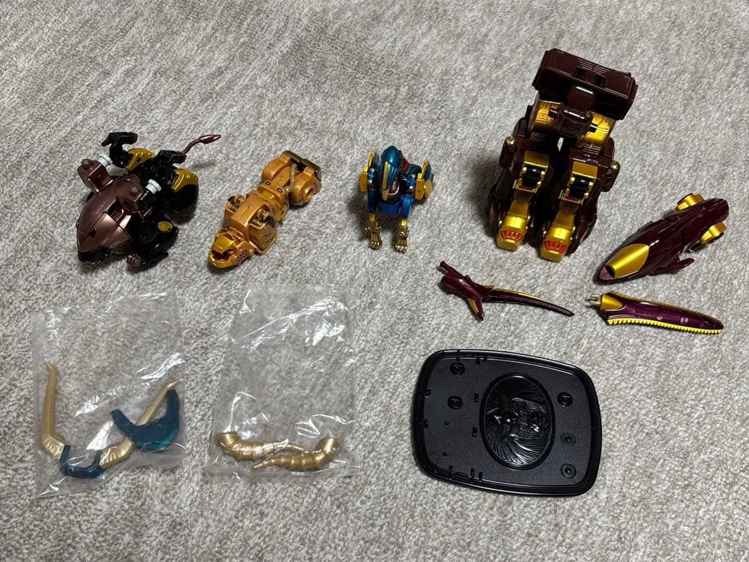 【未使用美品】　百獣合体 DX超合金 ガオゴッド 百獣戦隊ガオレンジャー