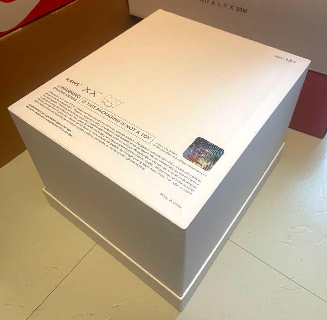 その他 KAWS HOLIDAY CHANGBAI MOUNTAIN FIGURE