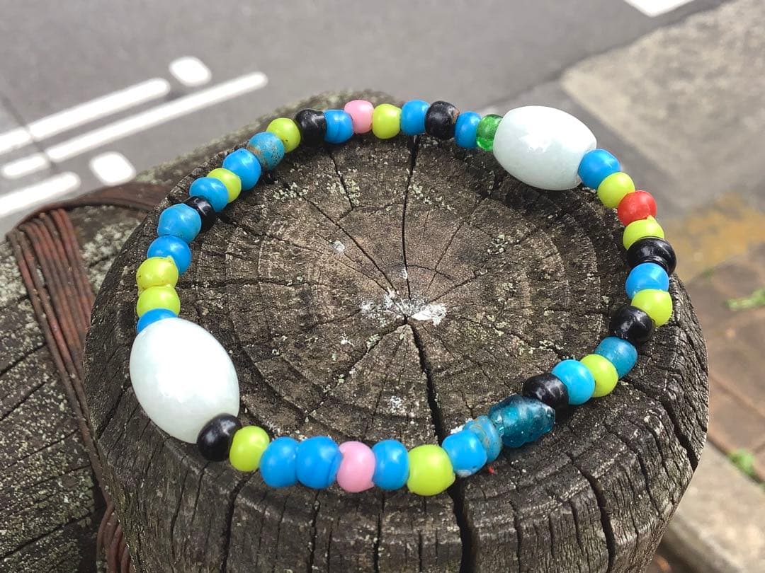 蔵出‼️ガラス玉　日本製超アンティークとんぼ&糸魚川翡翠樽型ブレスレット小物パーツ