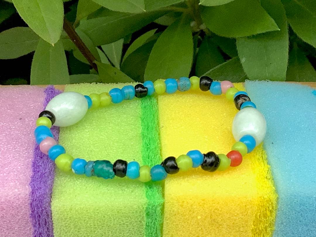 蔵出‼️ガラス玉　日本製超アンティークとんぼ&糸魚川翡翠樽型ブレスレット小物パーツ