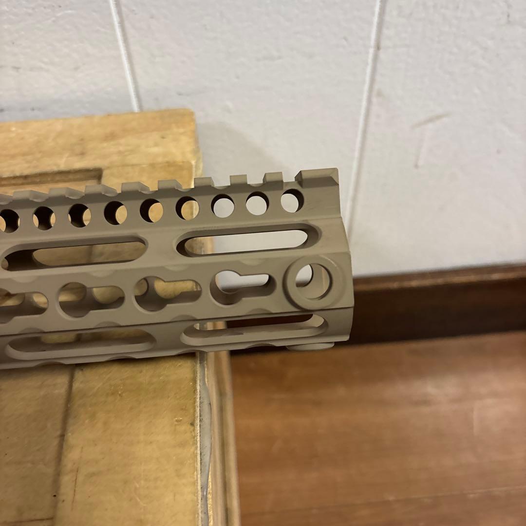 未使用　米軍放出品　実物　MIDWEST 12inch ハンドガード　M4M16