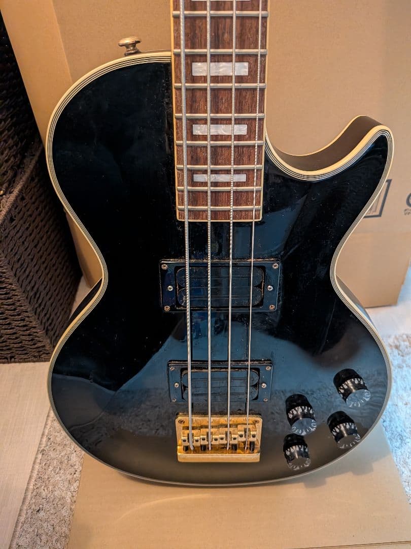 Grass Roots エレキベース （状態など説明欄）