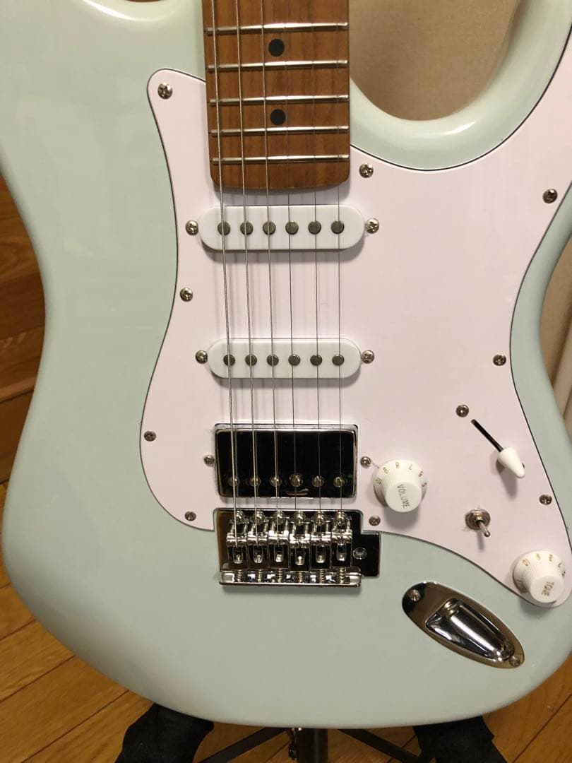 Eris.エレキギター ストラトキャスタータイプ