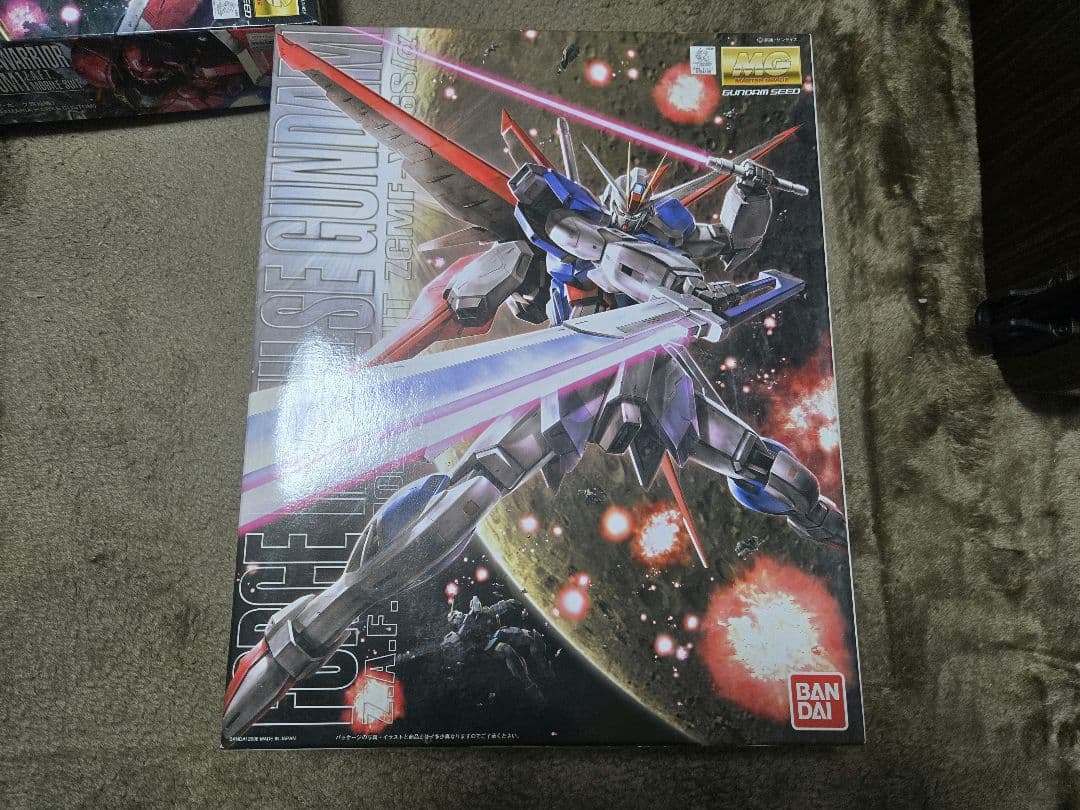 ガンダムSEED DESTINY１/100ミネルバ隊ガンプラ未開封 4点セット