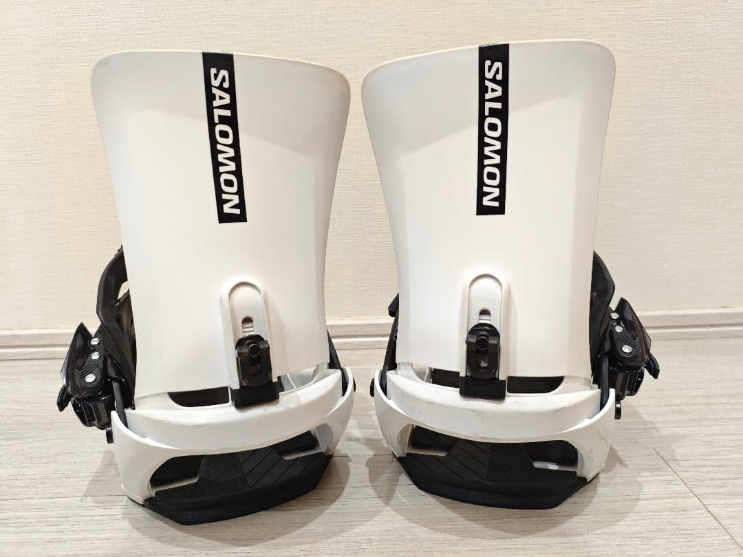 SALOMON RHYTHM Mスノーボードバインディング　ビンディング