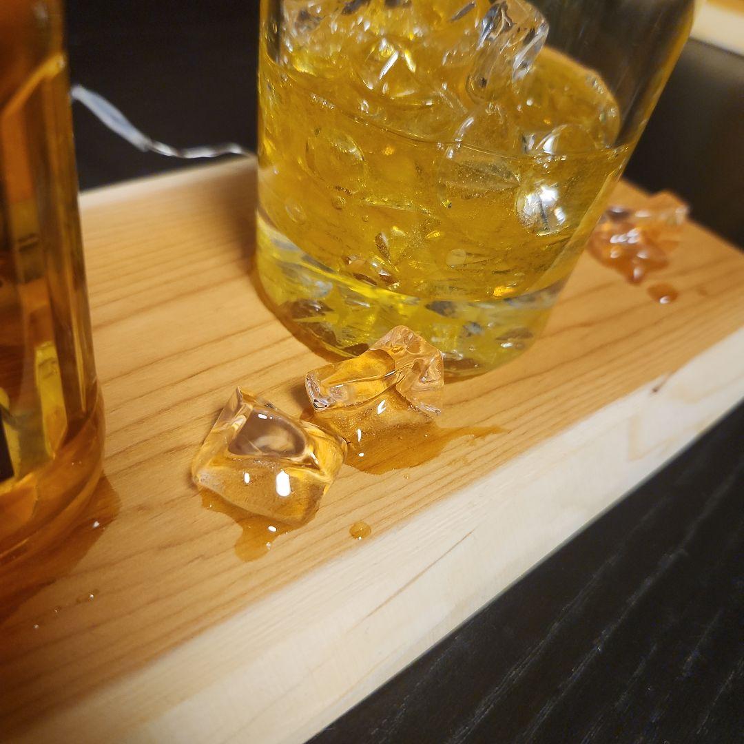 ブラックニッカ　 ウイスキー 700ml ヴィンテージグラス　レジンアート