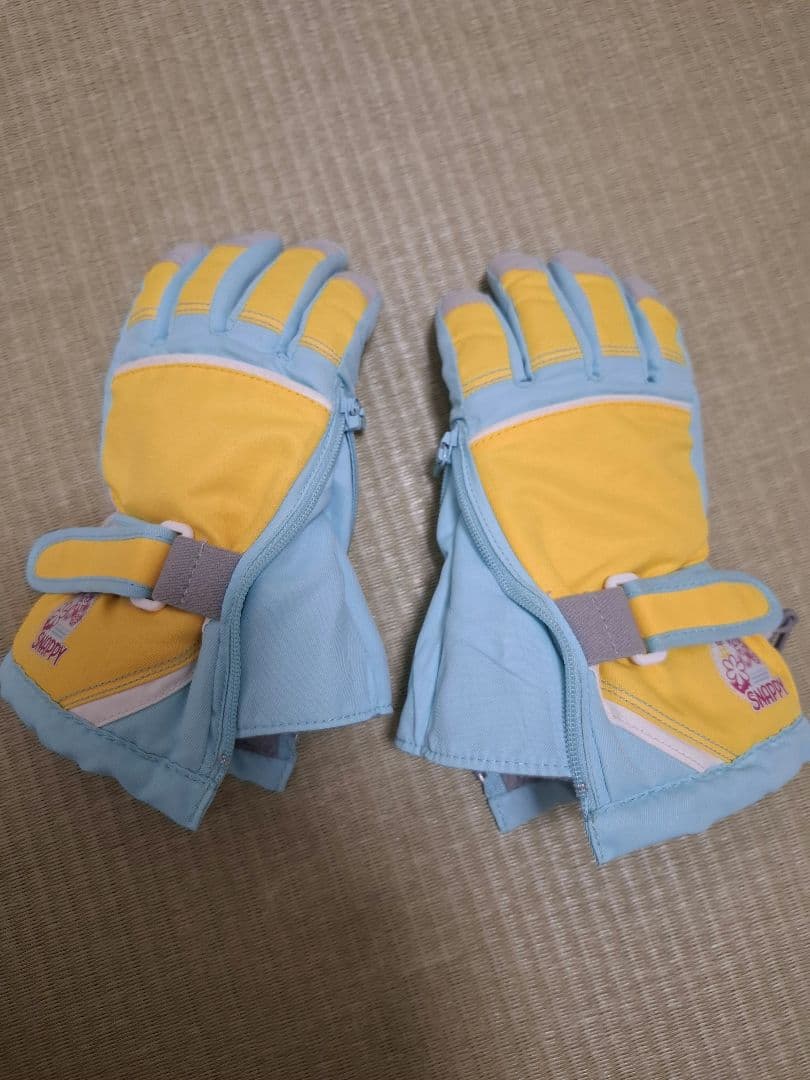 Disney ミニー スキーウェア グローブ、新品ゴーグルセット サイズ調整