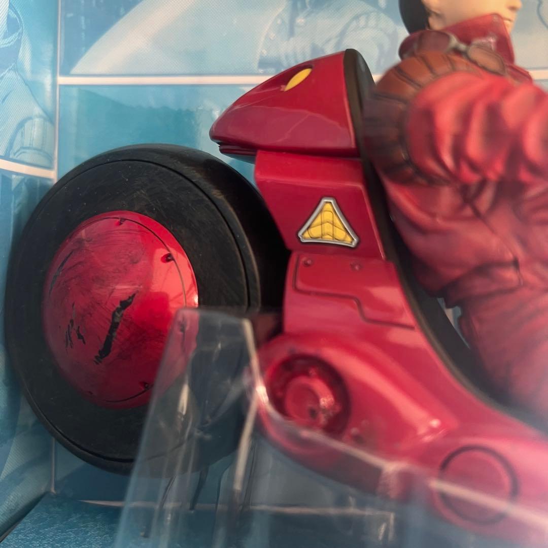 【未開封】マクファーレントイズ AKIRA アキラ 金田 フィギュア＆バイク