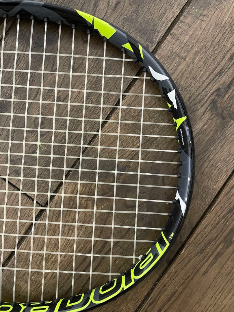 バボラ ピュアアエロ2022 100インチ