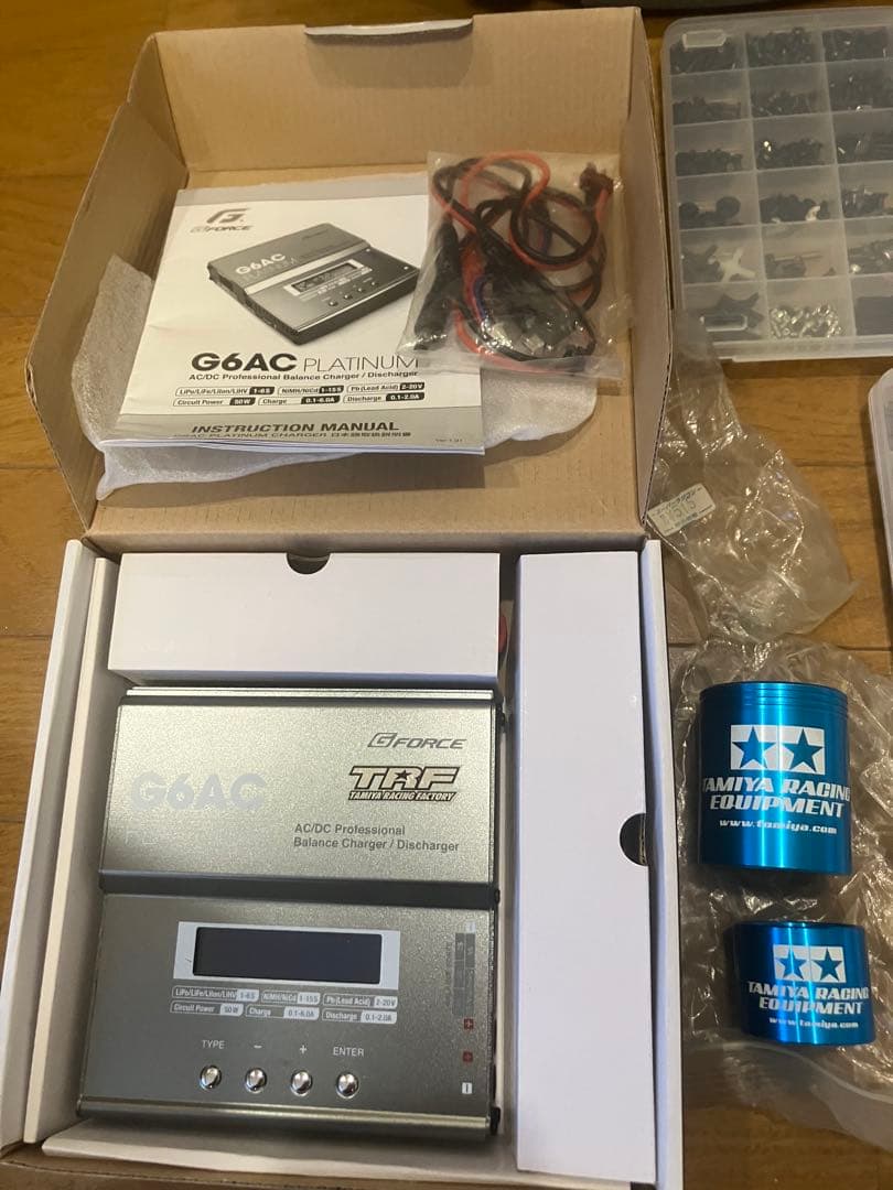 タミヤパーツ多数他　キャリングバック付き