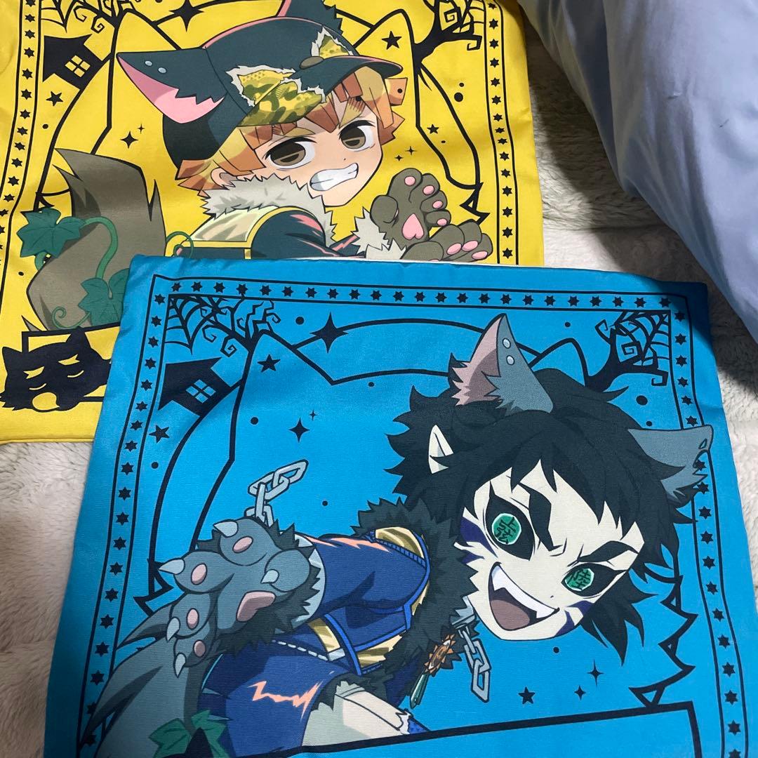 鬼滅の刃　ufotable　ハロウィン　光る狼クッションカバー　我妻善逸　獪岳