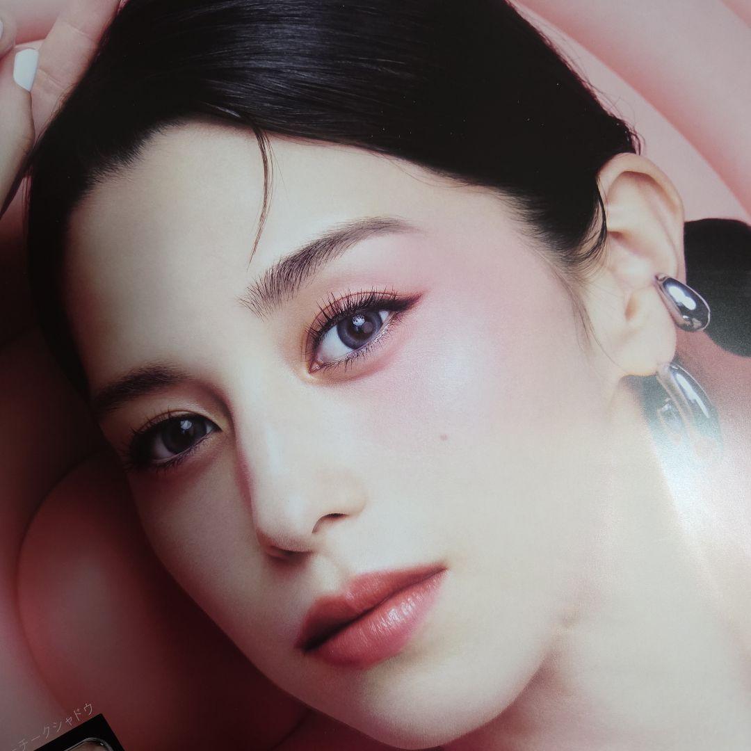 中条あやみ ポスター ④