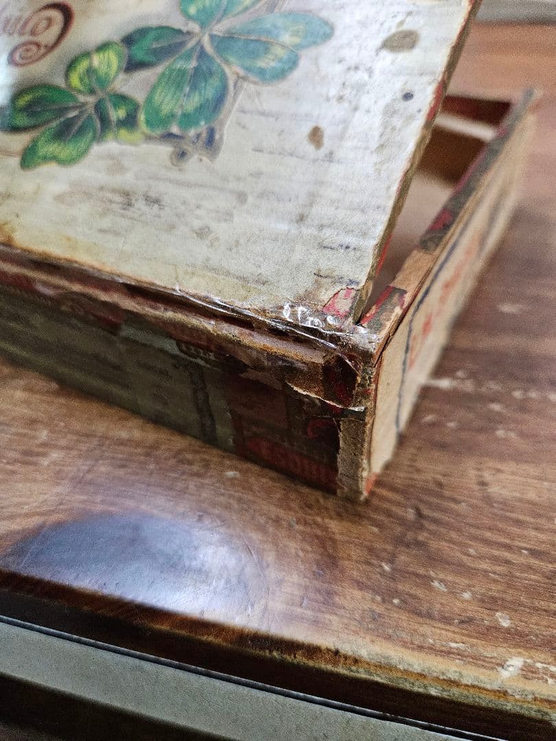 USヴィンテージ RABBIT FOOT シガーボックス 葉巻ケース 小物入れ