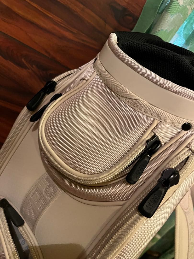 PEARLY GATES ベージュキャディバッグ