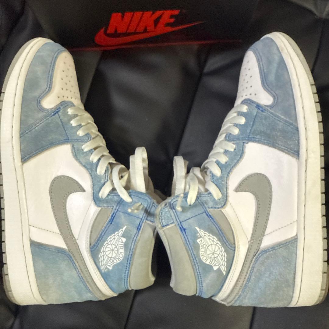 スニーカー NIKE AIR JORDAN1 ハイパーロイヤル