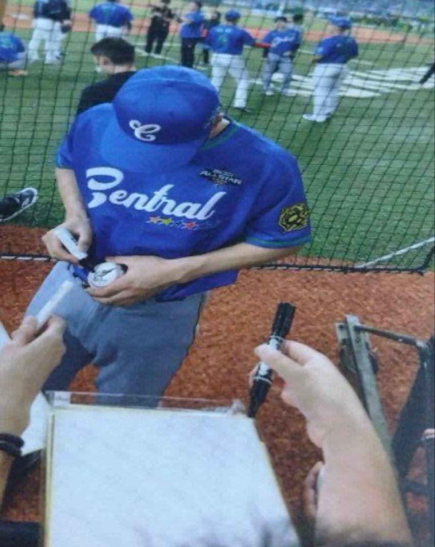 2025年オールスター阪神タイガース 佐藤選手 直筆サインボール