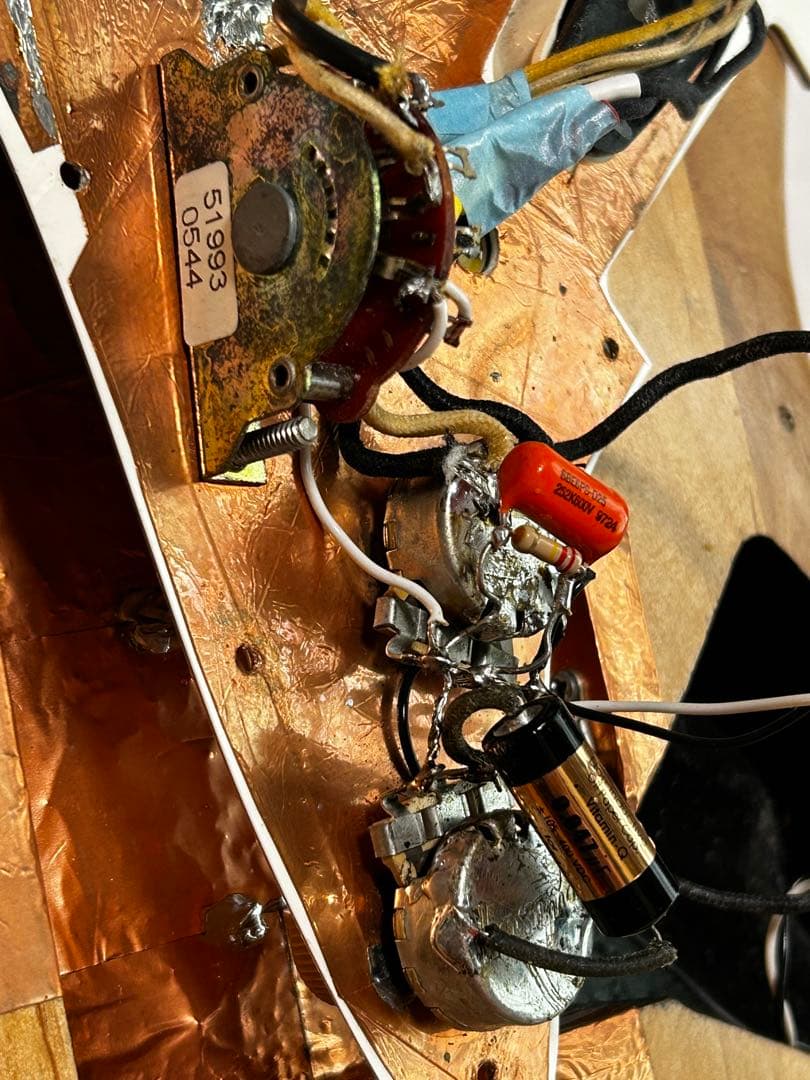 現状渡し 自作 リバースネック ストラトキャスタータイプ