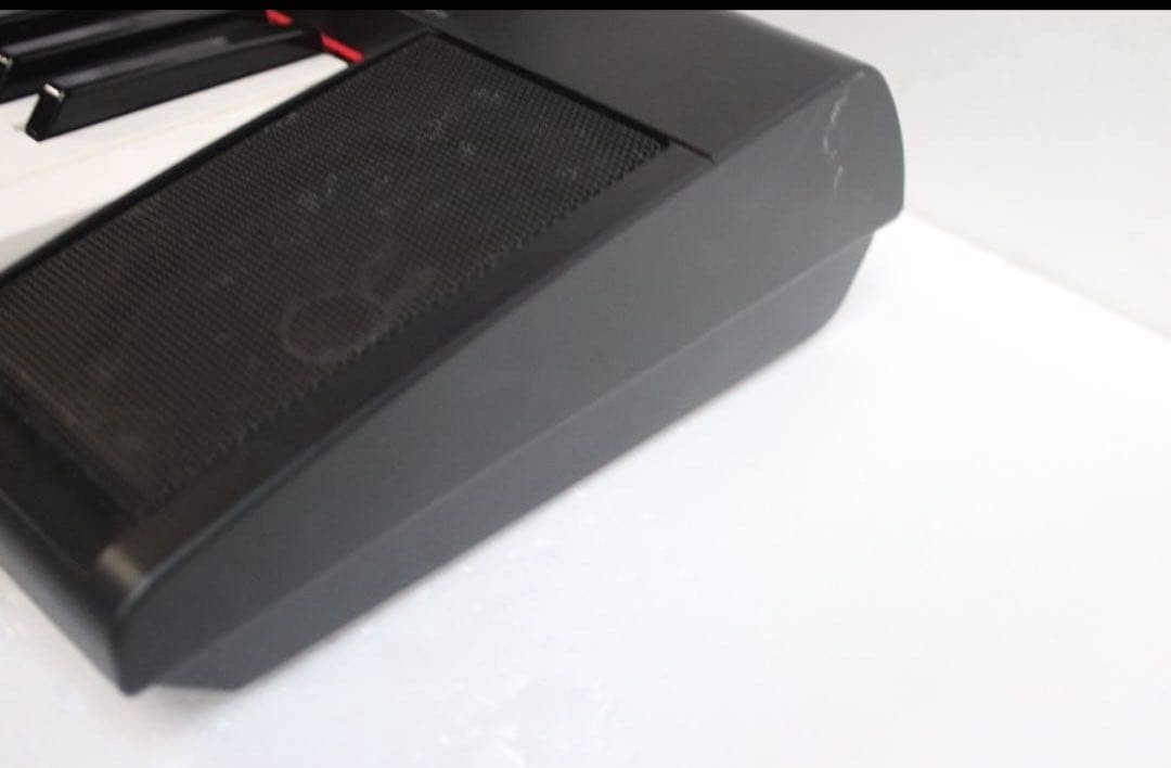 軽量 YAMAHA ポータブルグランド Piaggero NP-11