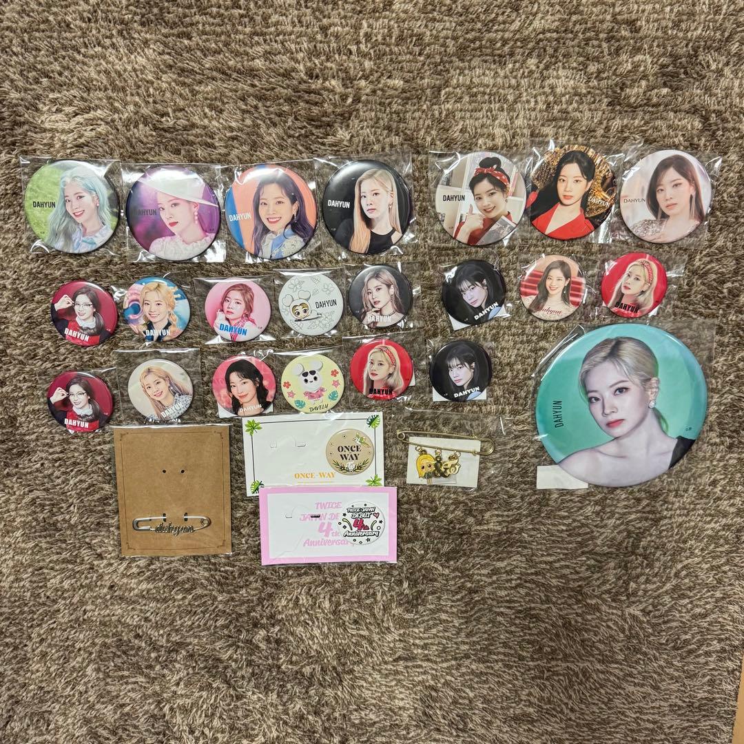 TWICE ダヒョン 痛バ 缶バッジ うちわ セット まとめ売り