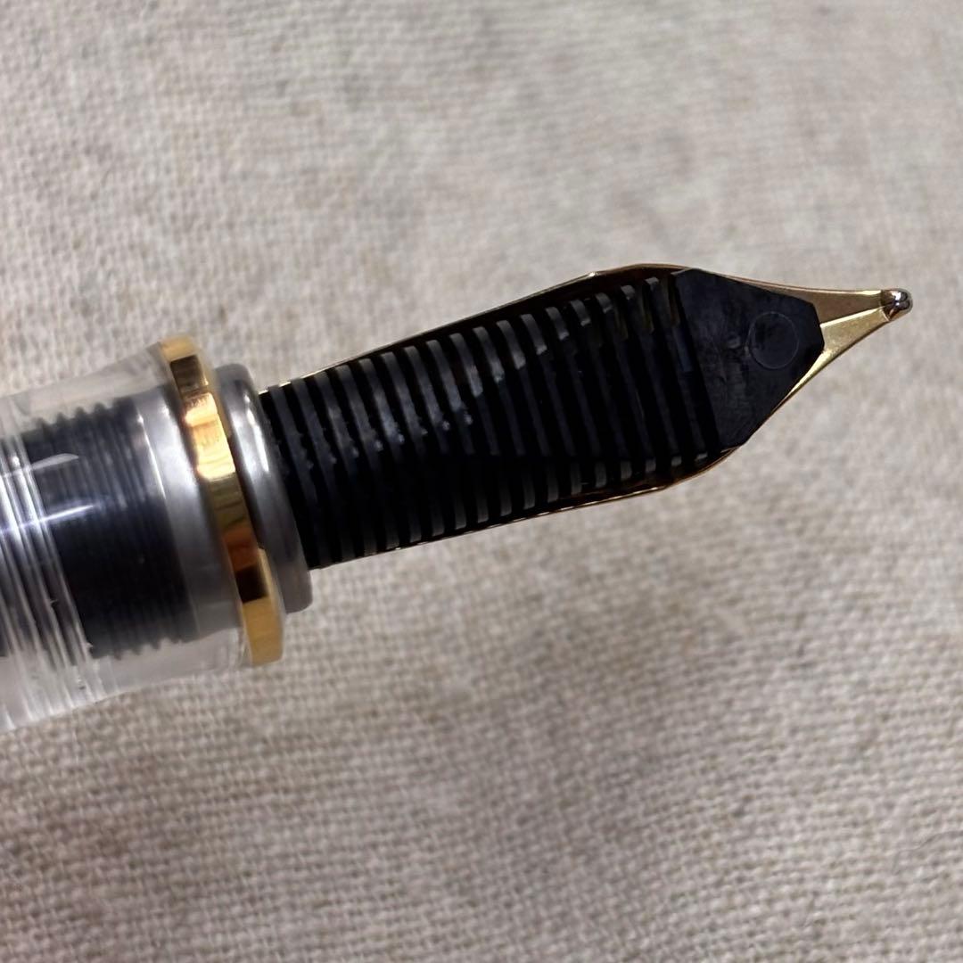 PelikanスーベレーンM800デモンストレーター万年筆刻印有18C-750M