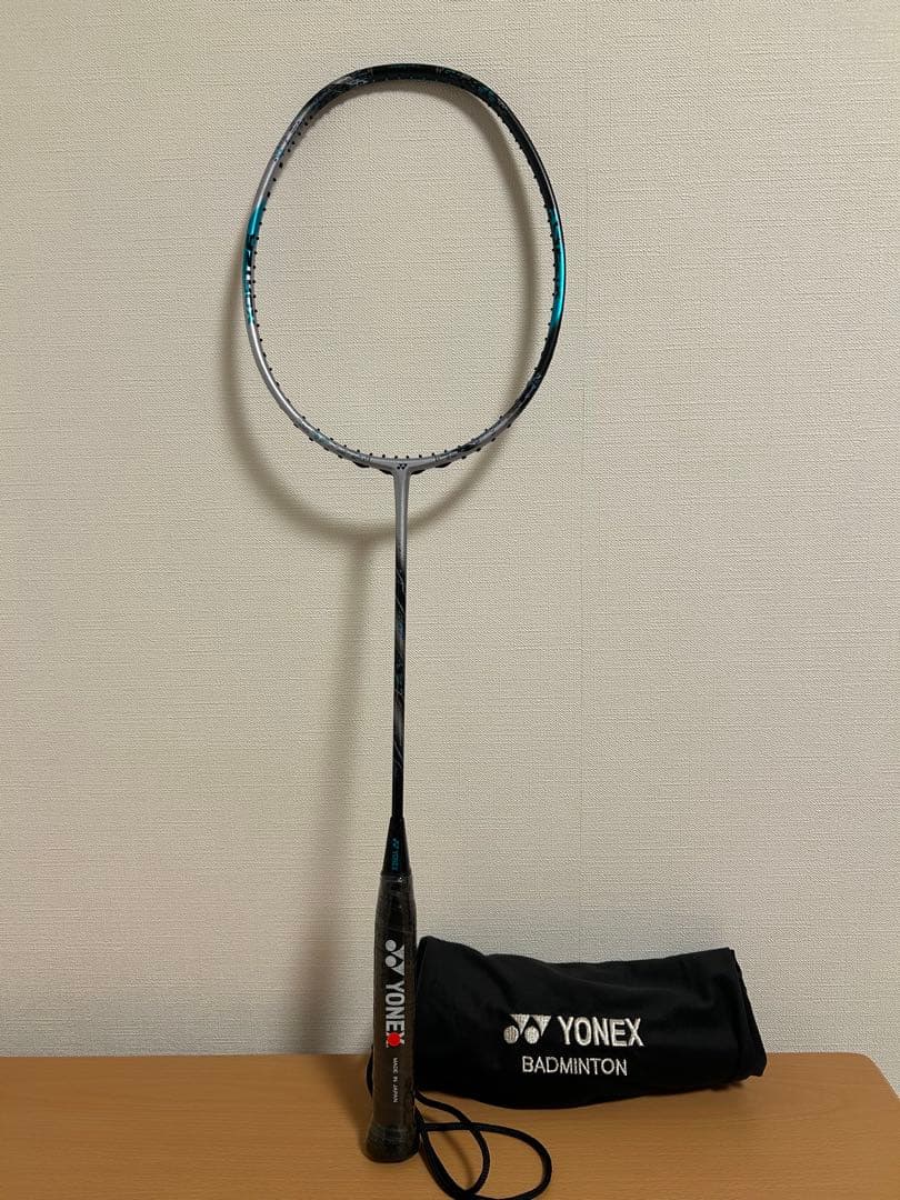 YONEX アストロクス88S PRO 4U 未張り シルバー×セルリアンブルー