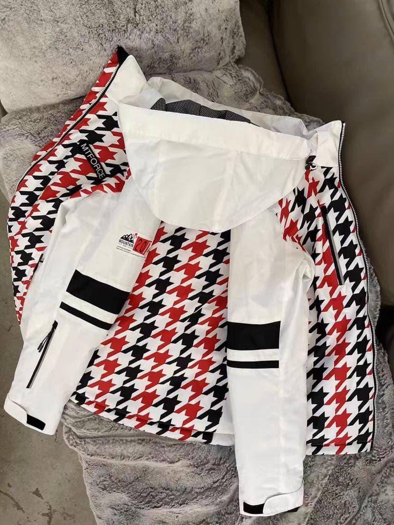 アスリート着用スキーウェア