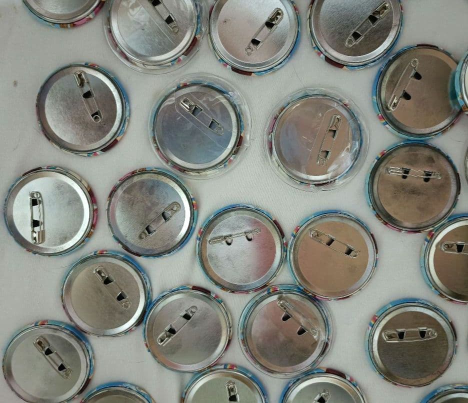 すとぷり　さとみ　缶バッチ　すとねく　等身