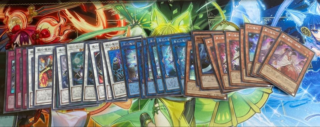 AYA 最終値下げ。遊戯王 引退品 まとめ売り 使用総額30万以上 デッキ