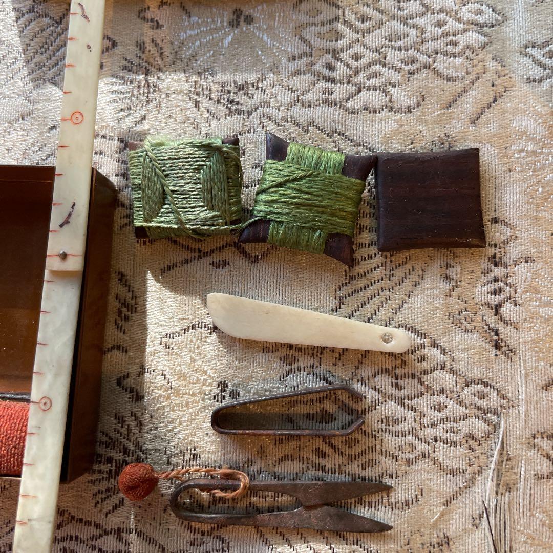 裁縫銅製小箱　更紗